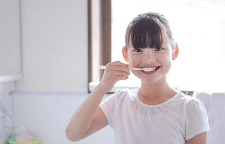 乳歯はどうせ生え変わるから大丈夫」なんて思っていませんか？それは間違いです！